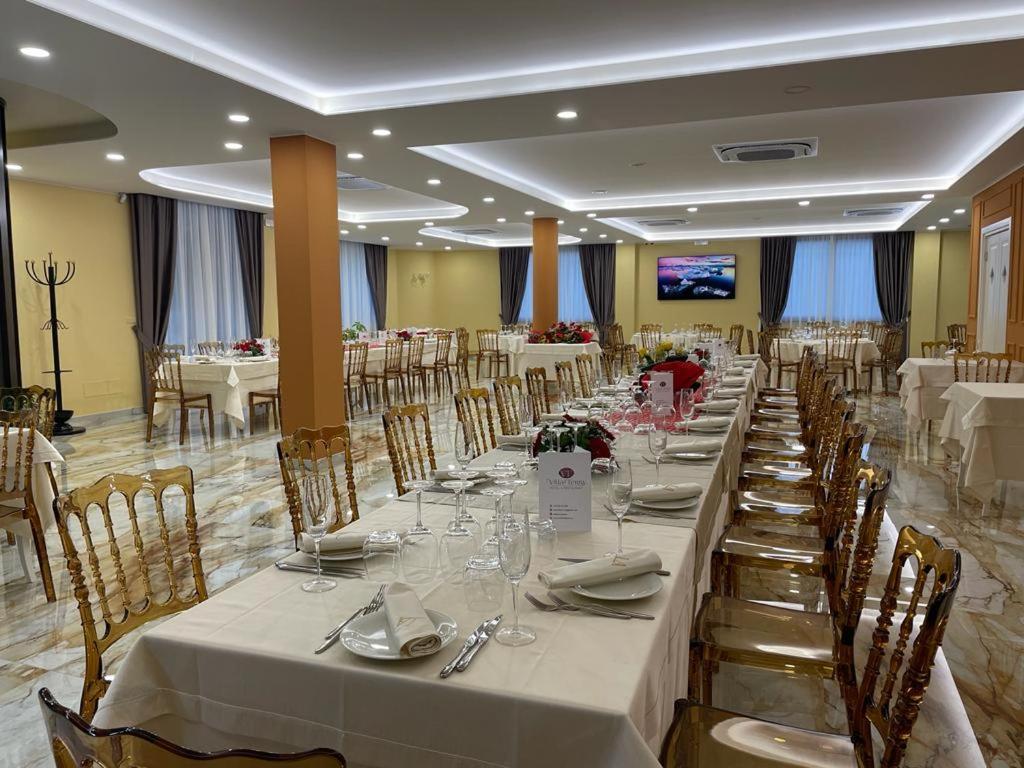 Hotel Ristorante Villa Terry Лаурия Инфериоре Екстериор снимка