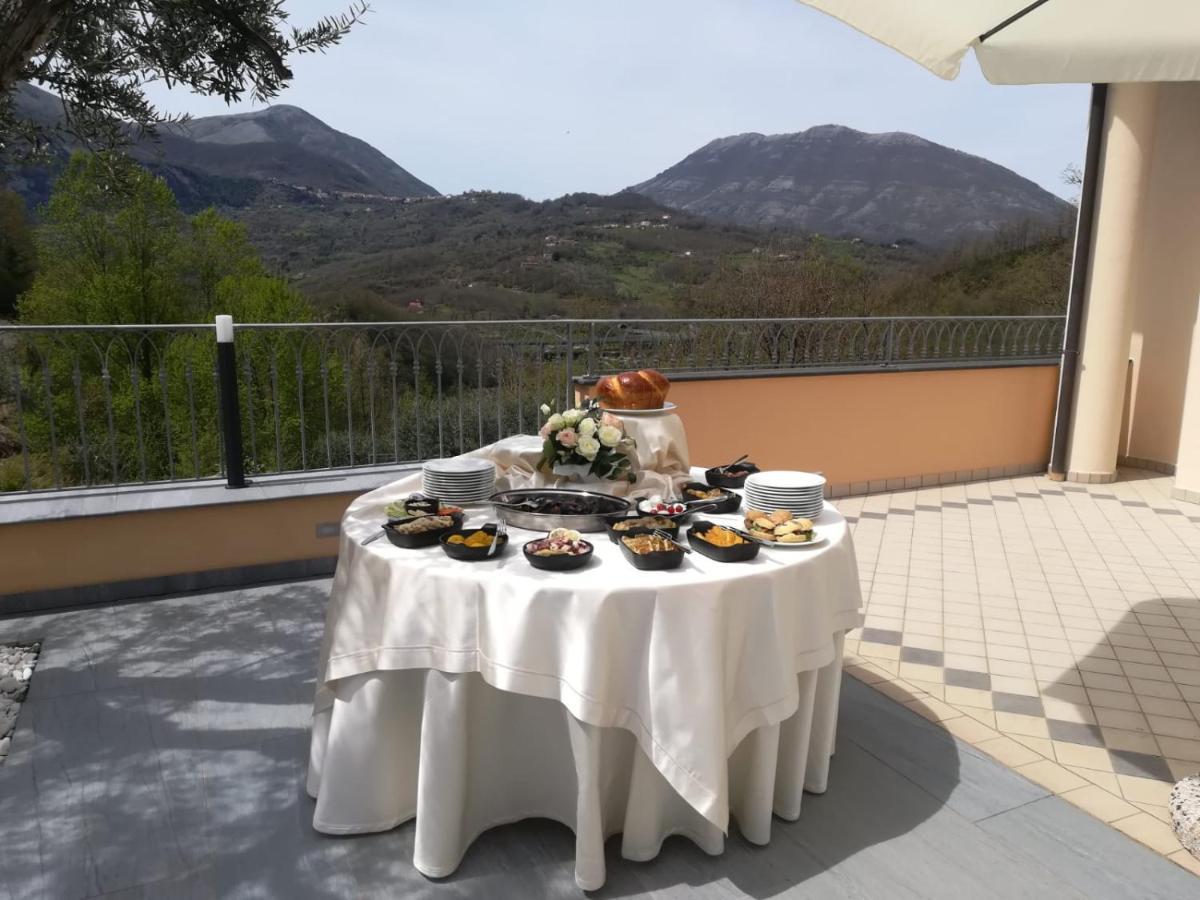 Hotel Ristorante Villa Terry Лаурия Инфериоре Екстериор снимка